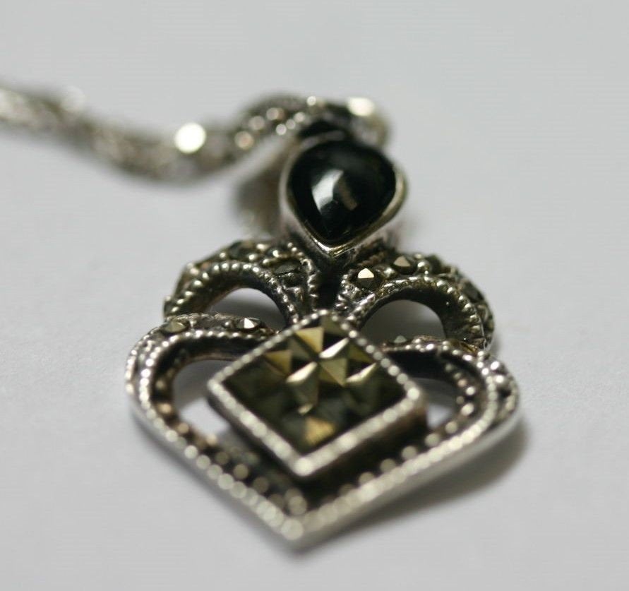 Swiss Marcasite Black Onyx in Solid 925 Sterling Silver Pendant FREE Sterling Silver Chain US SELLER